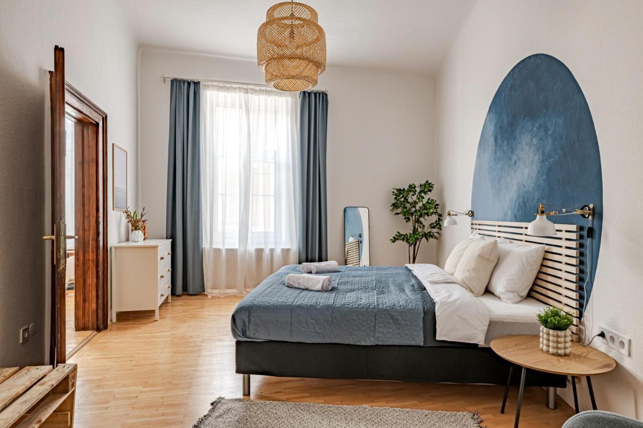 Blue Peace Downtown Apartment Budapest Exterior photo